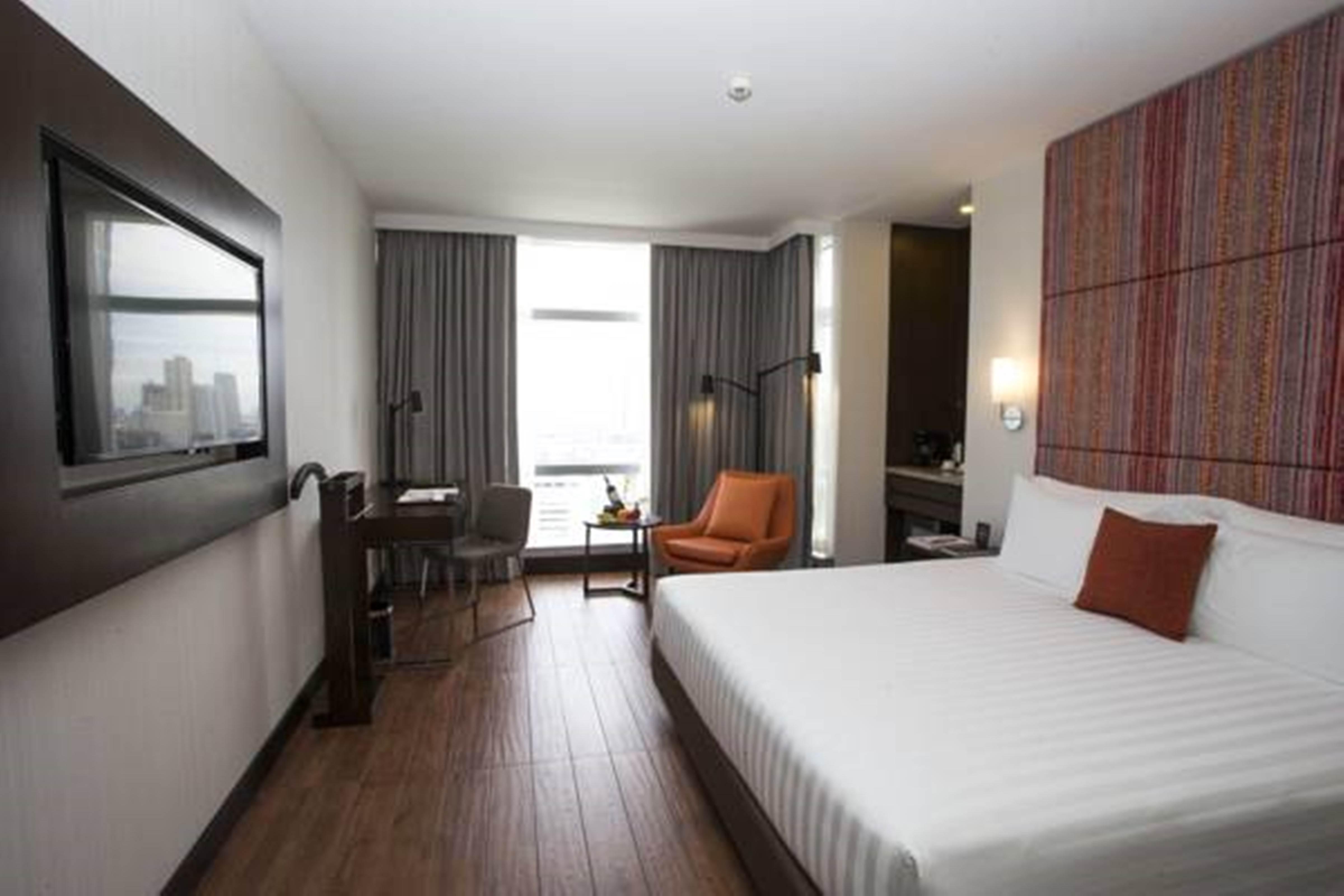 Wynwood Hotel Pasig City Экстерьер фото