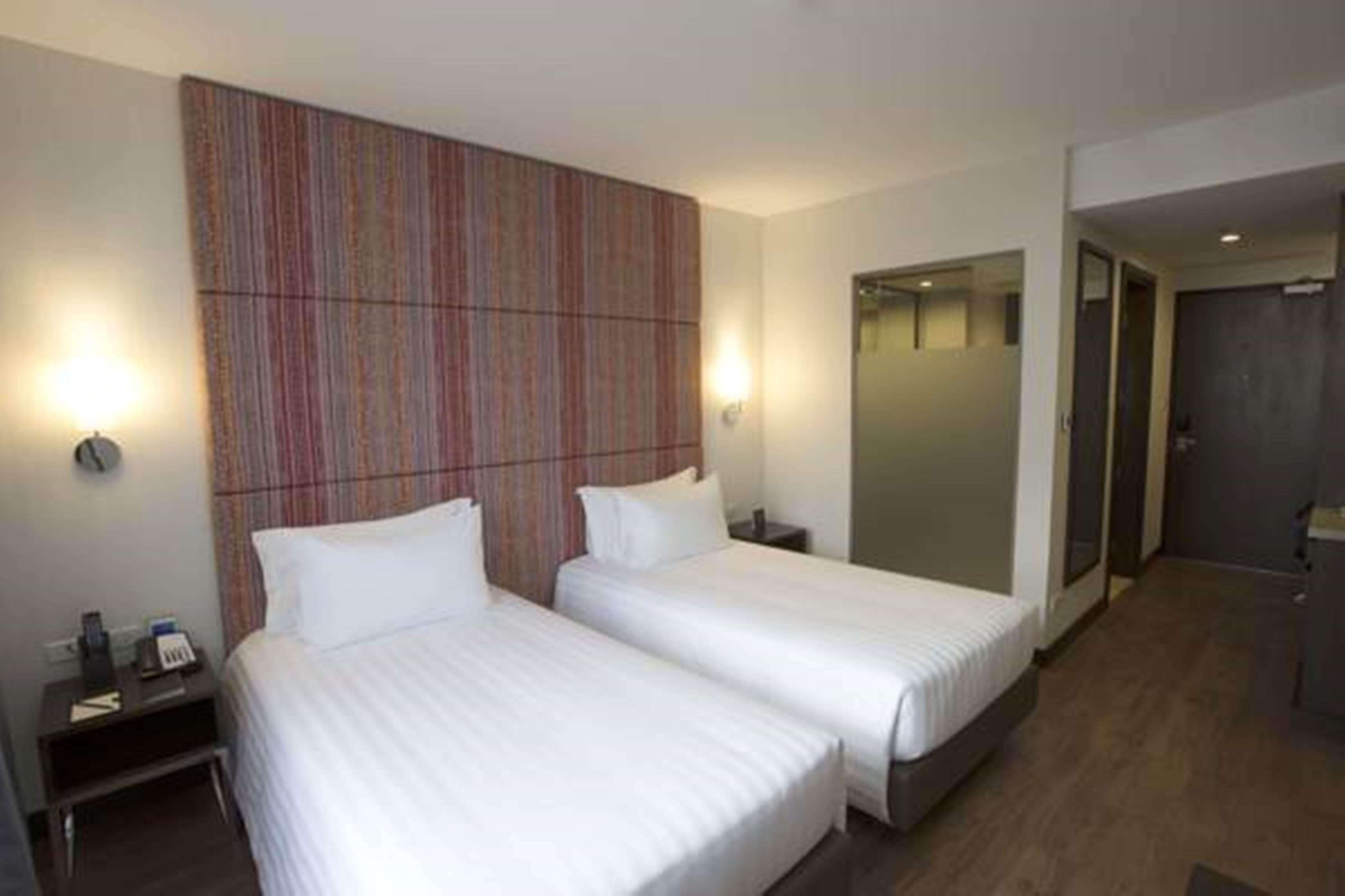 Wynwood Hotel Pasig City Экстерьер фото